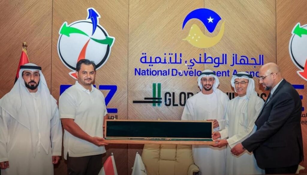 صدام حفتر يوقع عقدا مع رجال أعمال إماراتيين لتصميم وتنفيذ مشروع بنغازي الجديدة
